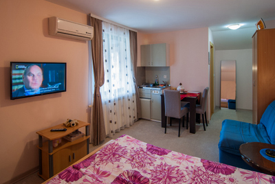 Apartman broj 8
